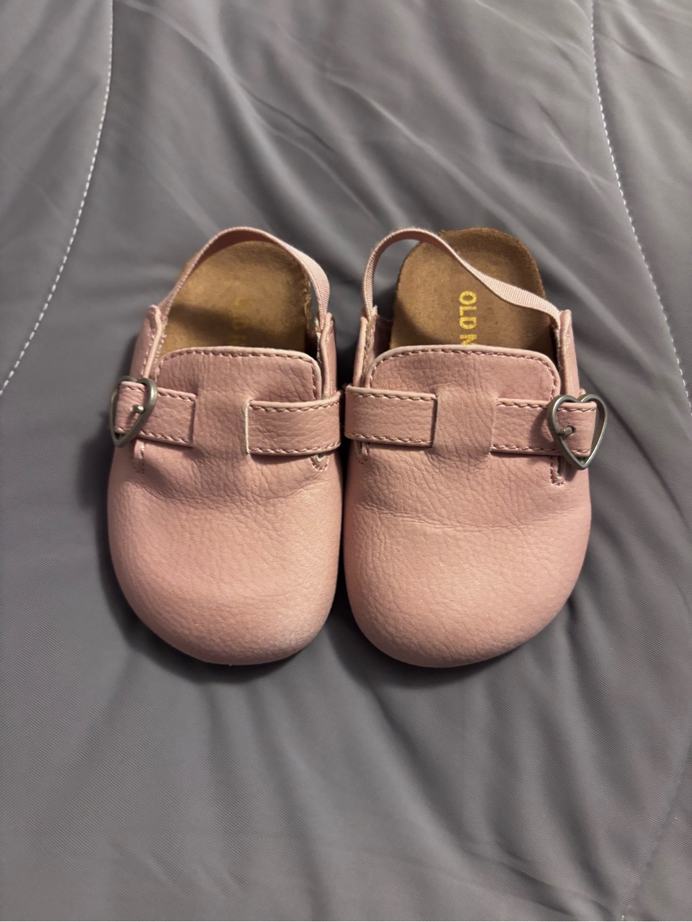 Old Navy Blush Pink Baby Mary Jane Shoes with Heart Buckles